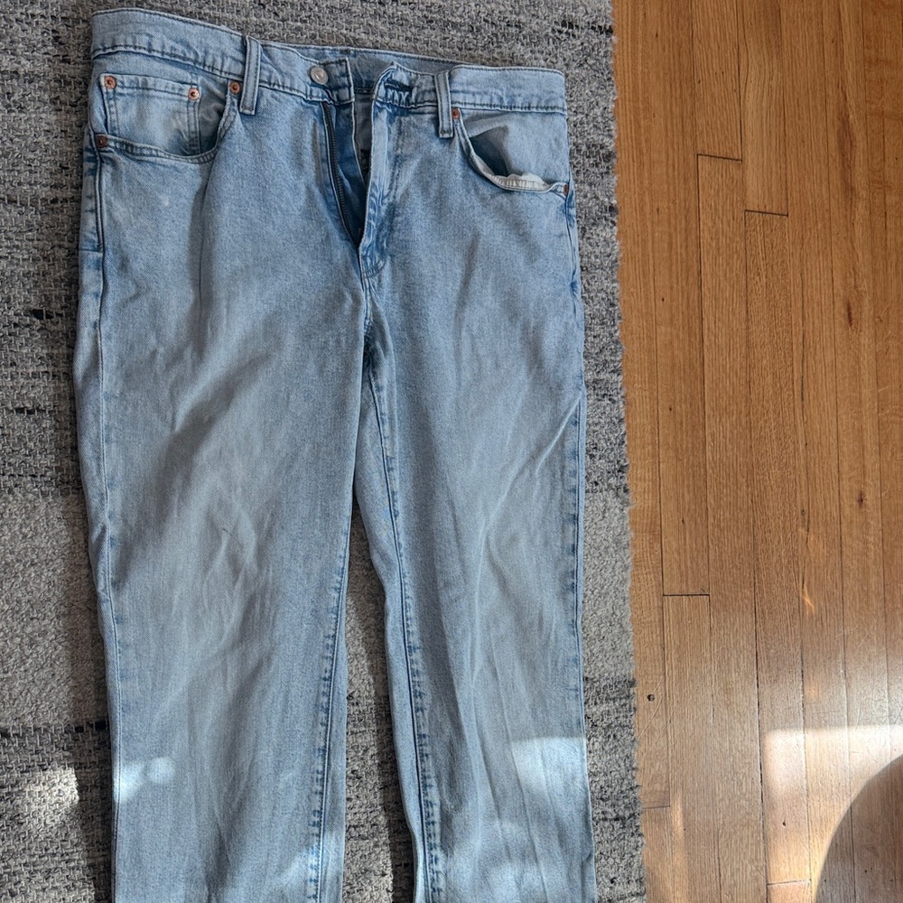 Levi's 541 premium light wash jeans